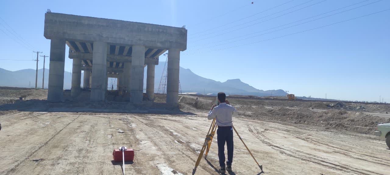 پل روگذر شهرک صنعتی خیرآباد اراک - 1